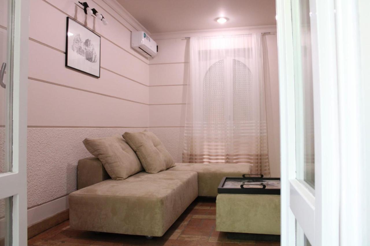 Garden Center Apartment Novi Sad Ngoại thất bức ảnh