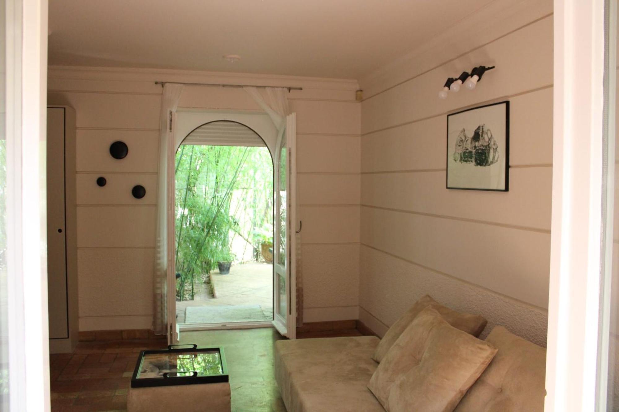 Garden Center Apartment Novi Sad Ngoại thất bức ảnh
